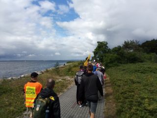 Idąc podziwiamy Zatokę Pucką